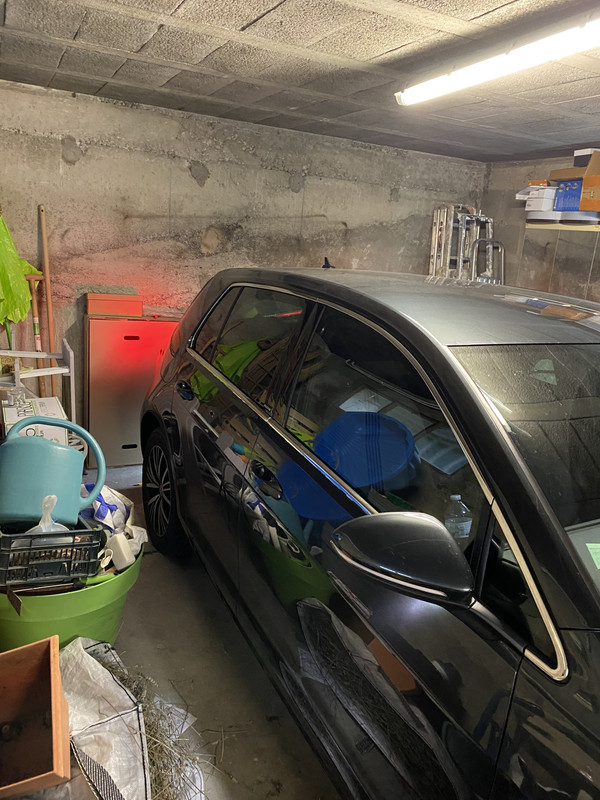 DDFFE7E4-71C3-4BEA-9F3C-075A872B7B63