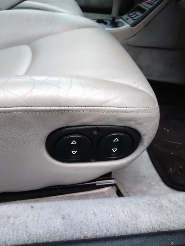 s l1600 (4)
