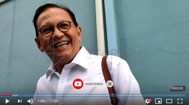 Roy Marten memberikan tanggapan