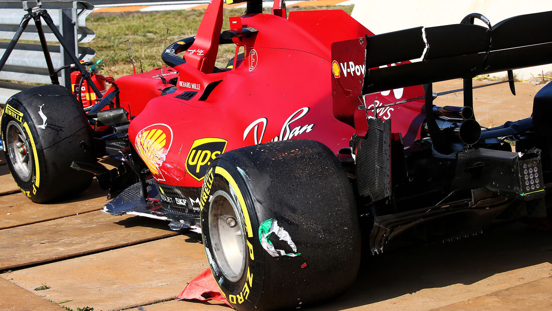 Carlos-Sainz-Ferrari-Formel-1-GP-Niederlande-4-September-2021-169Gallery-a1a4b14c-1829213