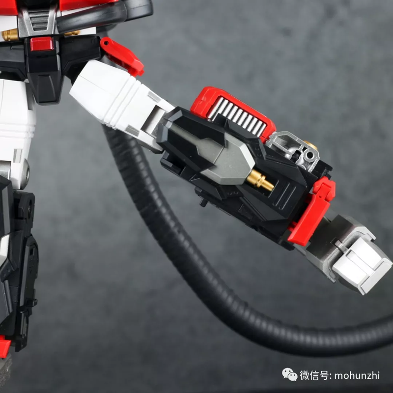 Generation-Toys-gt-11-red-bull-36