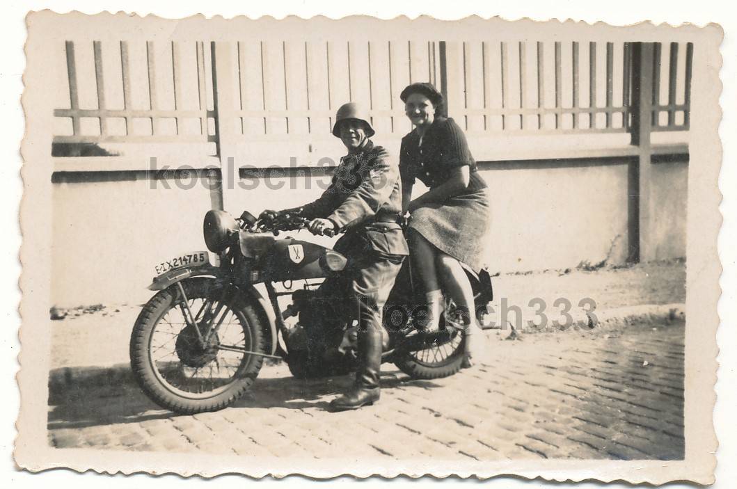Triumph S350 Krad Kennung Wappen 56.Inf.Div.