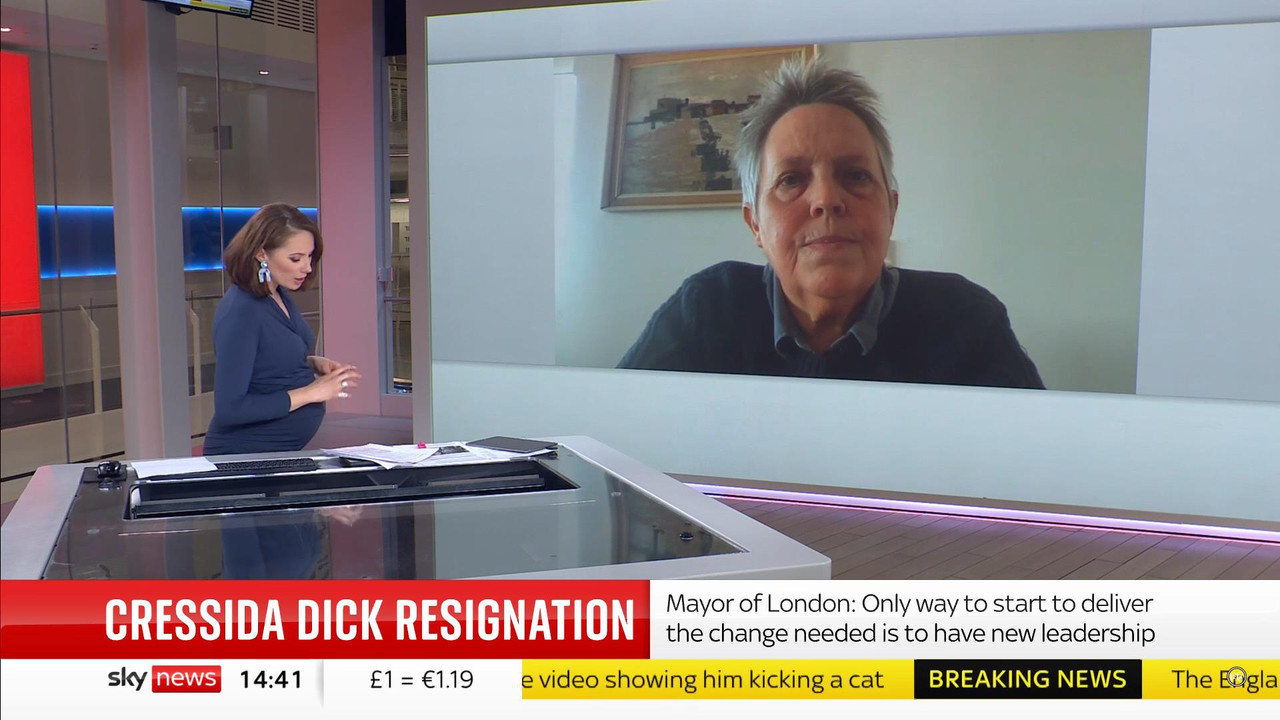 02.11 - 14.00.00 - Sky News. Bringing you the latest home and interna....ts_snapshot_42.50_[2022.02.
