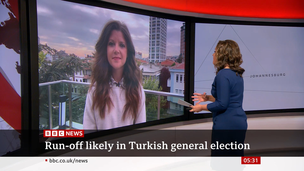 BBC News Valentine_20230515_05000600.ts_snapshot_00.32.45.330