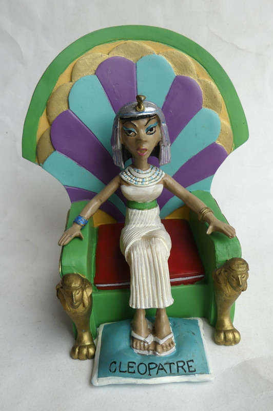 FIGURINE EN RESINE ASTERIX ATLAS 26 CLEOPATRE (1) 1