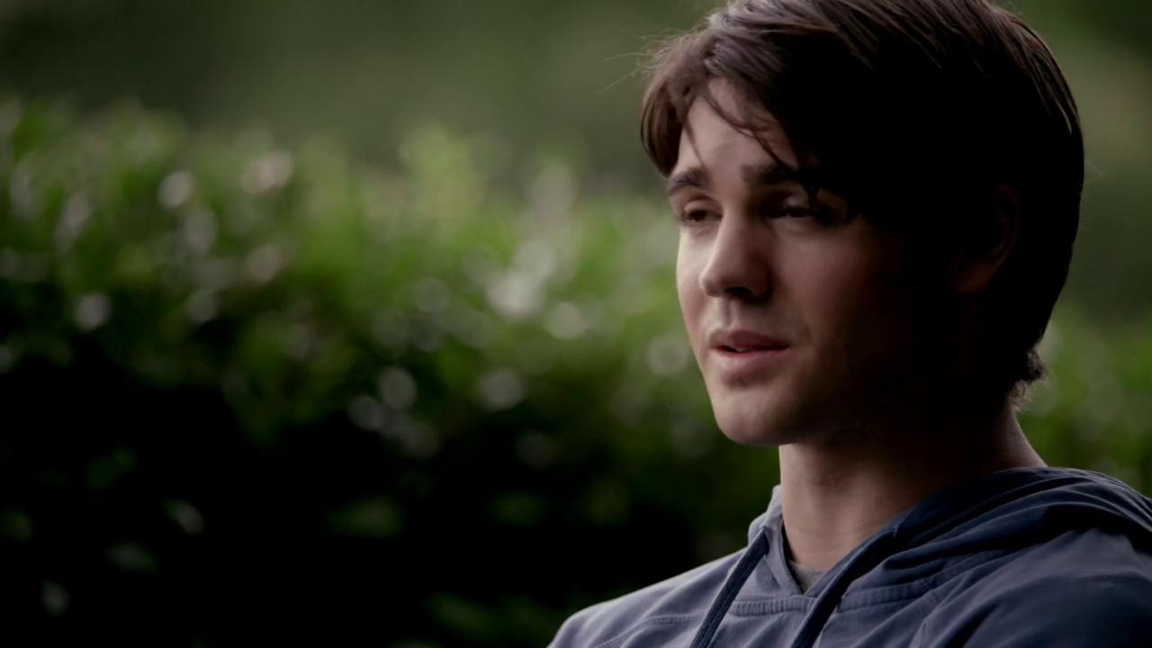 The.Vampire.Diaries.S05E01.720p.x265-ZMNT-001