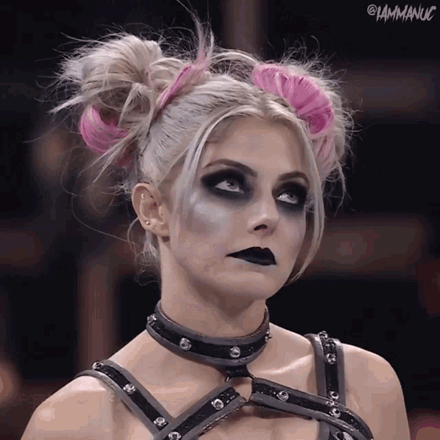 [Image: jenny-hmm.gif]