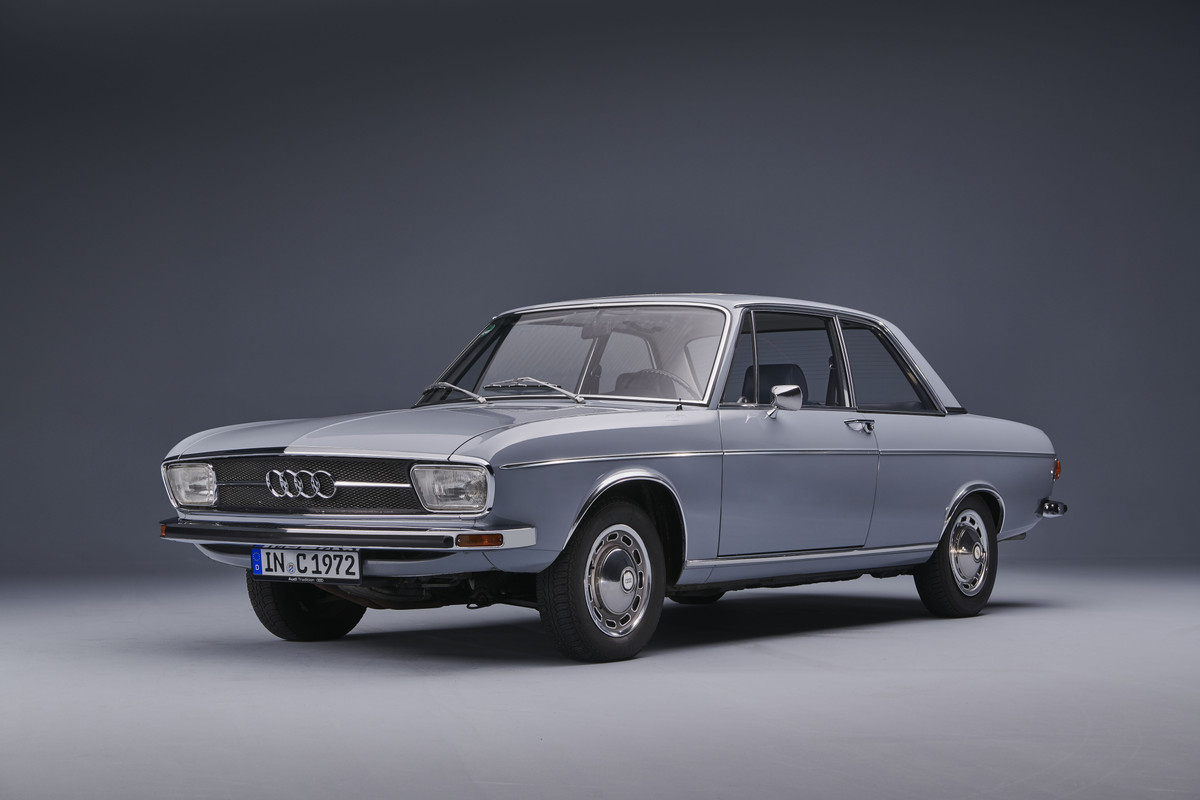 Audi-100-primera-generacion