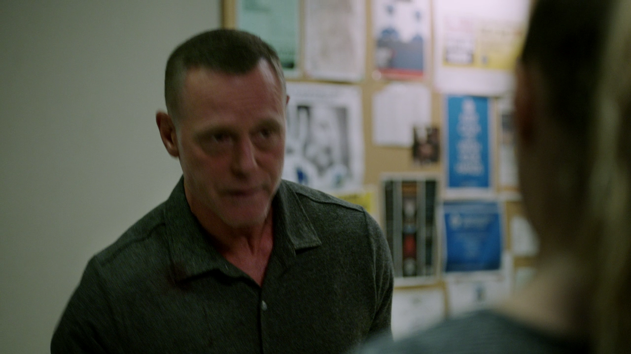 Chicago.PD.S10E01.Lascialo.sanguinare.720p.WEBMux.ITA.ENG.x264-BlackBit[screenshot 6]
