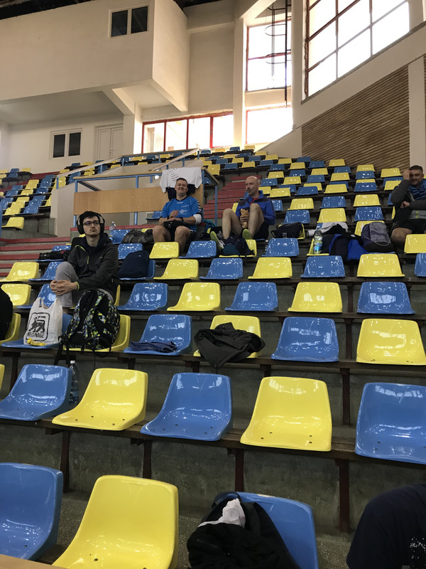 D8BC20B8-F778-43E8-A49F-00A4A7F43A08