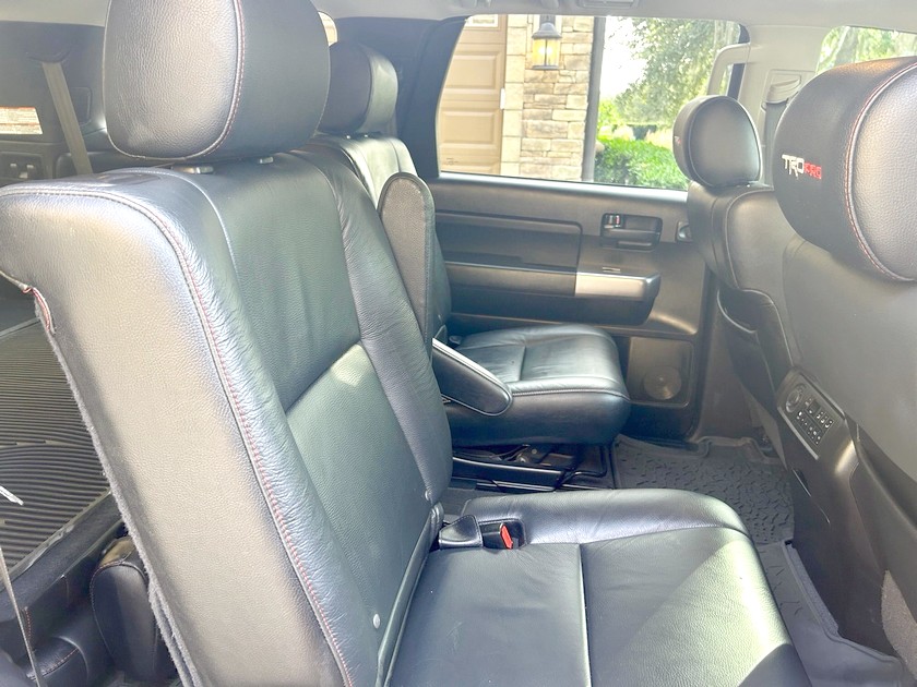 Vehicle thumbnail 13