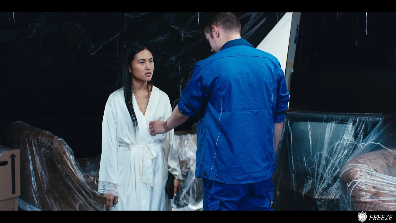 Freeze 25 07 11 May Thai Clumsy