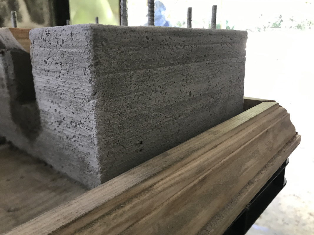 81DA4748-ABF3-4334-B27D-F285C98BE0BA