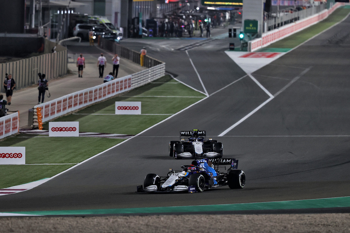 [Imagen: f1-gp-qatar-gara-domenica-98.jpg]