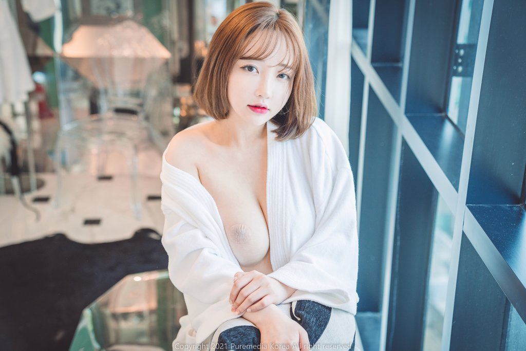 [Image: yeeun5th-44.jpg]