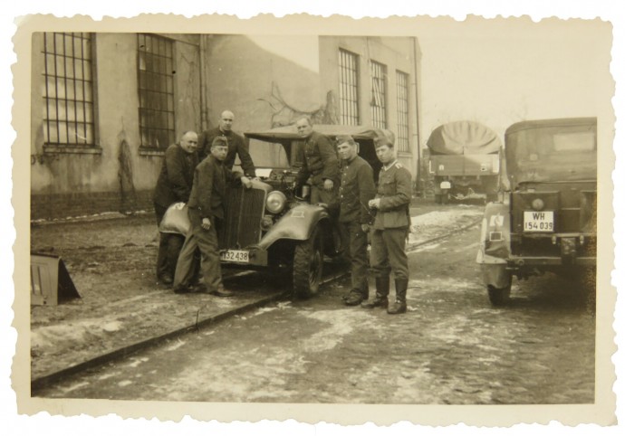 Photo Kübelwagens from the 23rd Wehrmacht Infantry Division. 23.Inf.Div