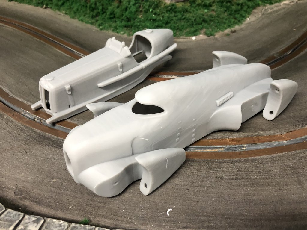 F135ABE1-AD18-4CD8-9DA3-7631DB1740BB