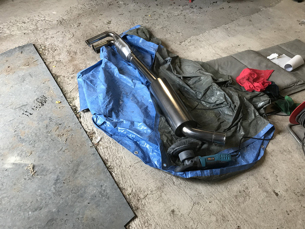 9E7513EF-2654-4A32-AF1B-32ACA7F90FEC