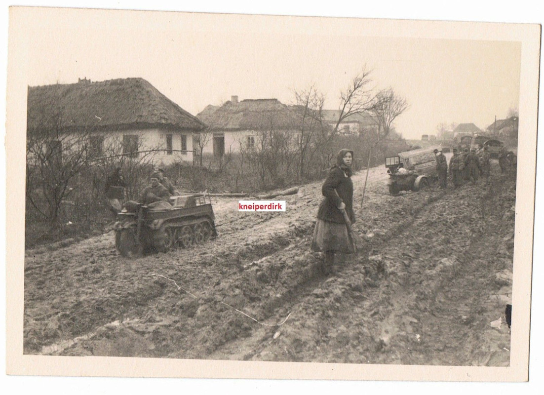 Foto,NSU HK 101,Kettenkraftrad,Kettenkrad wühlt 