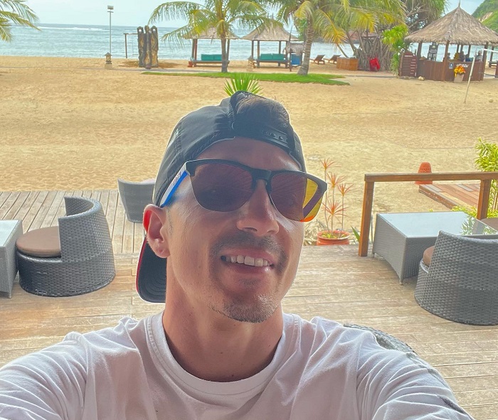 Potret Maverick Vinales saat berada di Lombok.