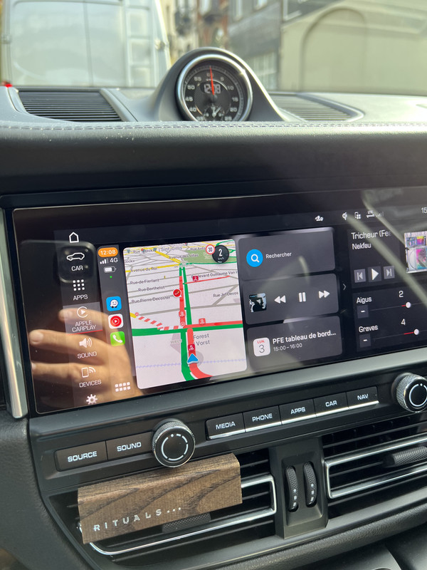 91F89B5A-46BD-41A4-98B2-6F5AFC435ADD