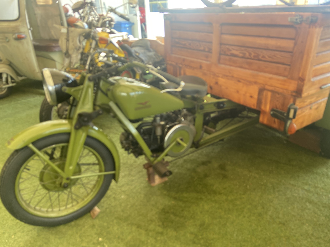 78CB23EA-EE49-4FCE-B1BD-0051DDAFE4A8