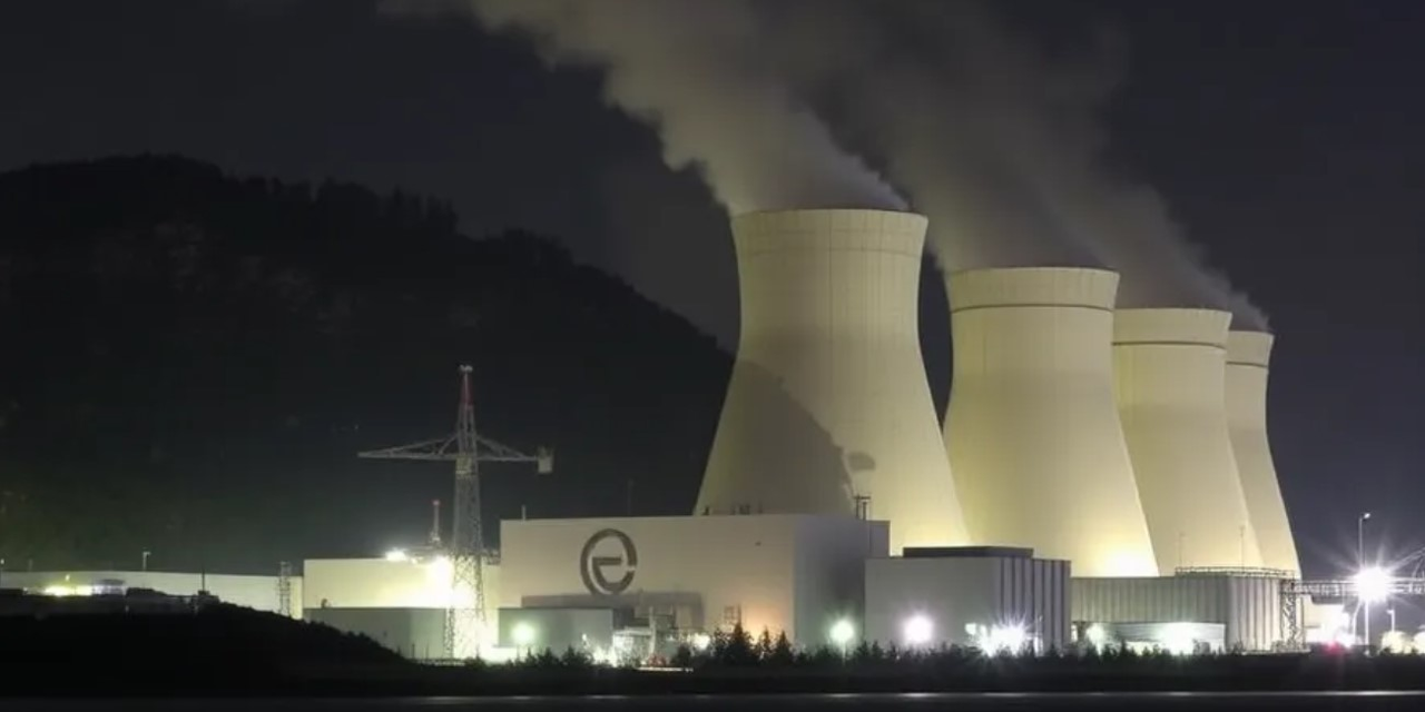 En la central nuclear de Fukushima 1 se iniciaron los trabajos de extracción de combustible nuclear