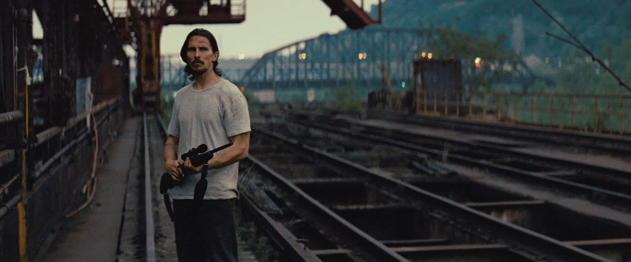Out of the Furnace 2013 BluRay [Hindi + English] 480p 720p ESub Screenshot