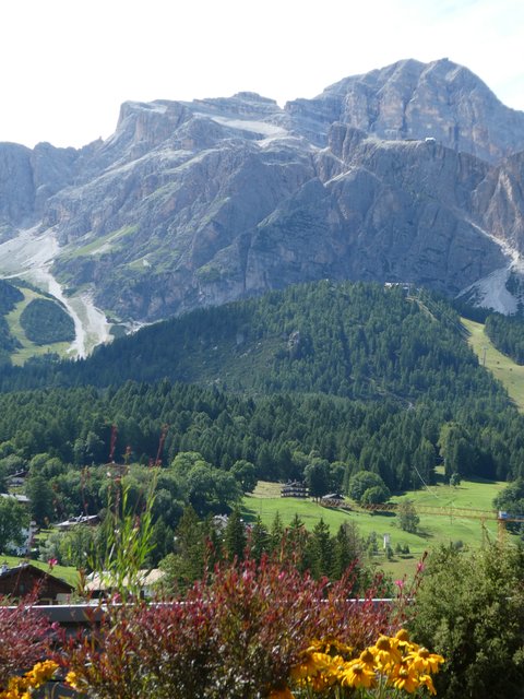 Dolomitas y noreste de Italia en verano de 2025 (En construcción) - Blogs de Italia - DÍA 2 – Lago Misurina / Cortina d’Ampezzo / San Vito di Cadore (7)