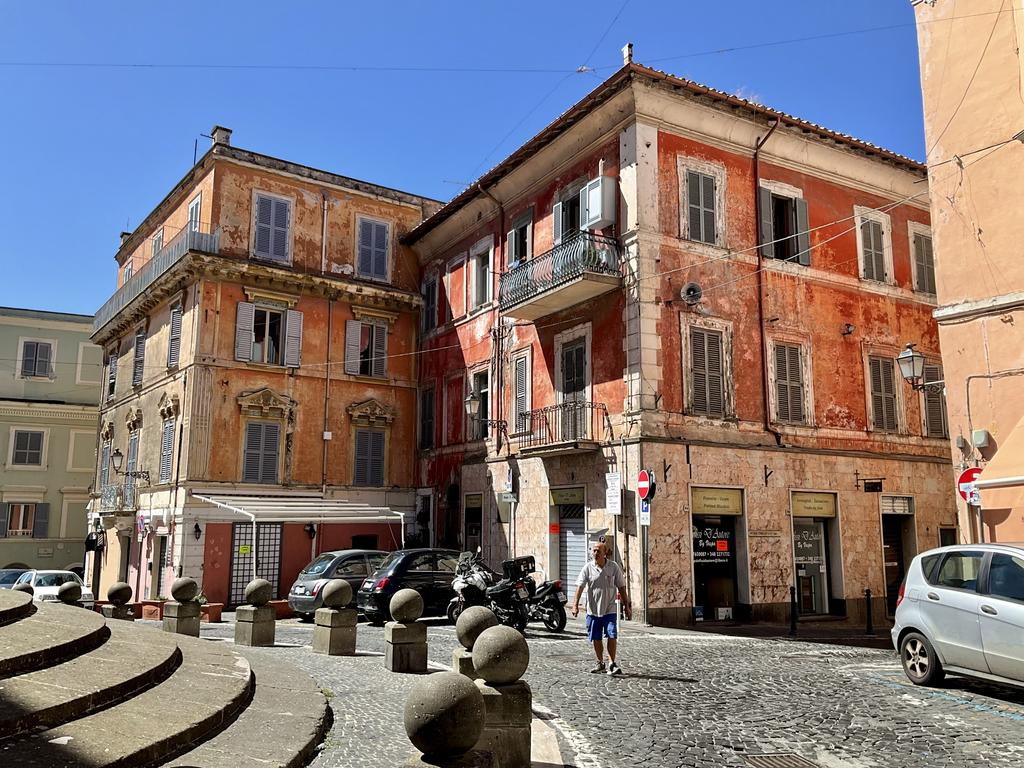 Жаркий сентябрь на побережье Тирренского моря.