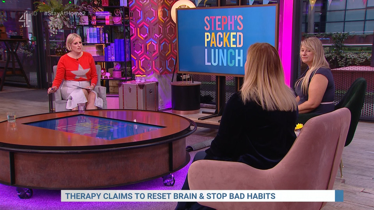 Live Stephs Packed Lunch_20201124_12301410.ts_snapshot_00.26.47.089