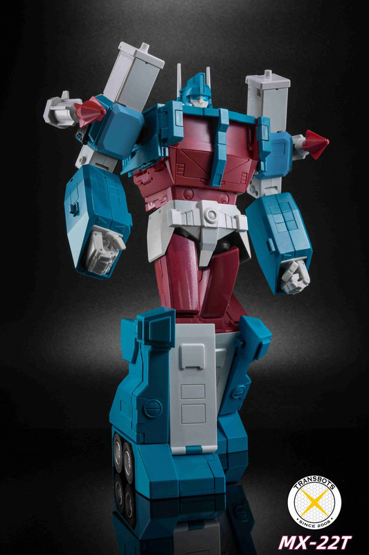 MX-22T-X-Transbots-Commander-youth-version-06