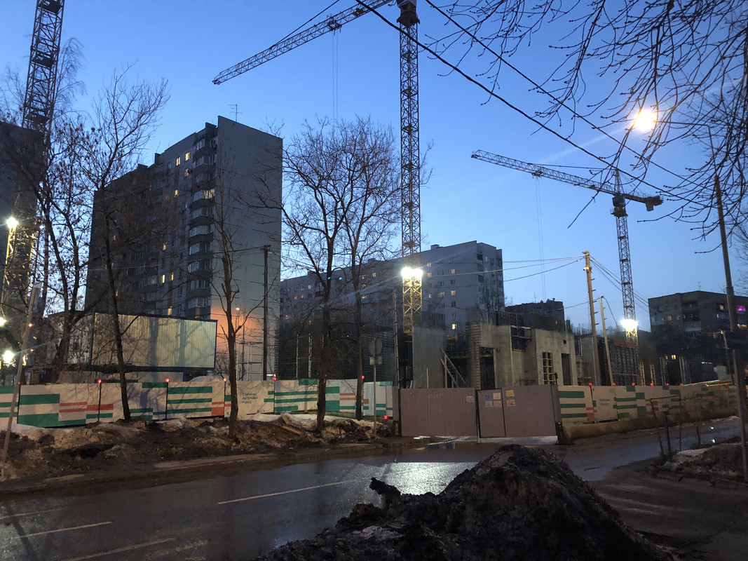 451E65E8-0292-4F43-9458-2B0903F03096