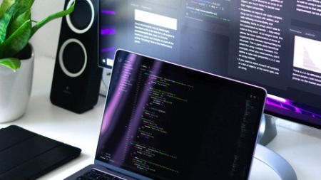 ASP.NET Core Razor Pages + Machine Learning (Project Based) ASP.NET Core Razor Pages + Machine Learning (Project Based)