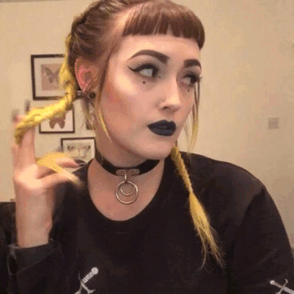 m0sh mall0w 0025