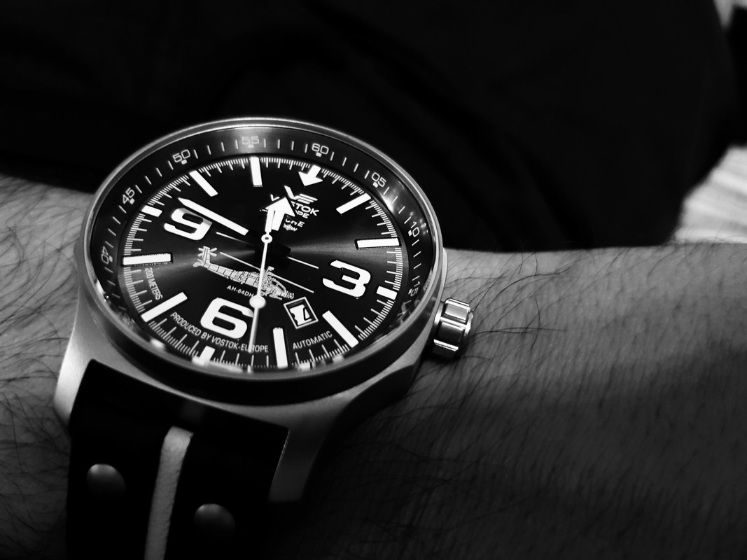 PicsArt_10-03-11.49.32