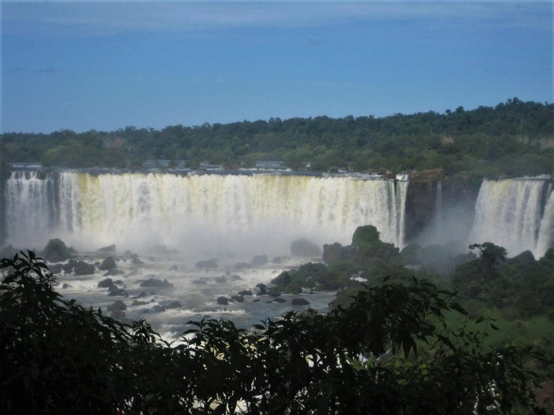 Parque Nacional de Iguaçú-25-2-2010 - Brasil y sus pueblos-2010 (47)