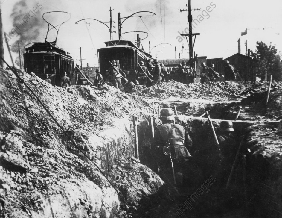 German Soldiers in a Trench in Warsaw  Photo, 1939 (1)