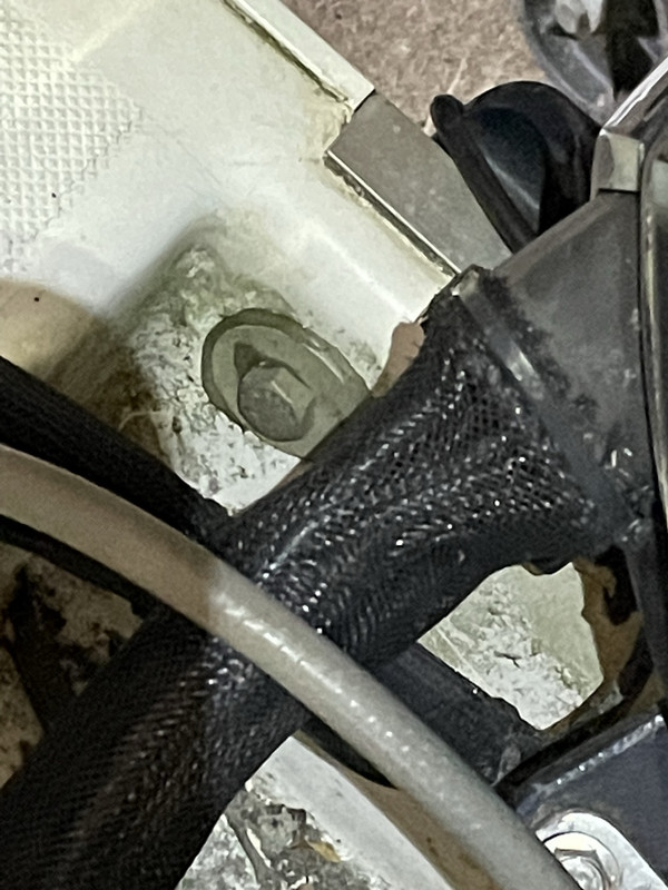 06CC6697-D0FE-48EC-A941-580B90C4E47D