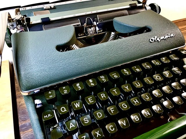 BF5-A1-C01-46-DA-4-F77-BA0-E-5-D05-B9-B9