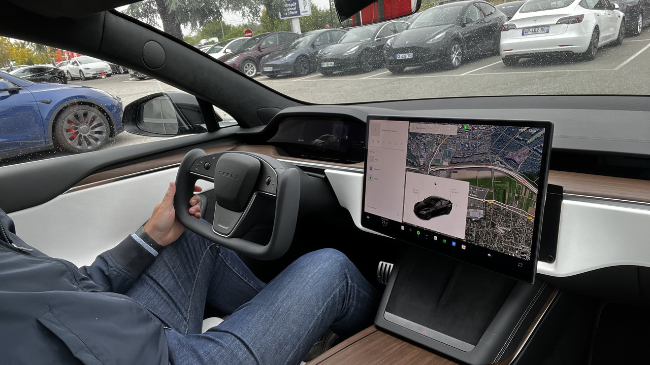 Tesla Model S Long Range 2023-3