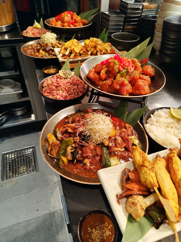 Hot food for catering