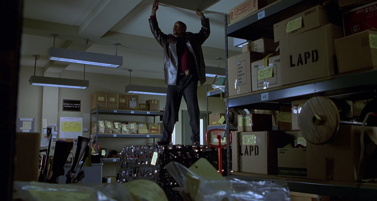 Blue Streak (1999) (1080p BluRay x265 FreetheFish)-9