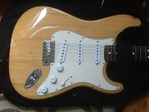 Fender Player Strat