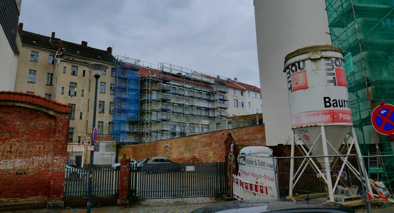 Bild: https://i.postimg.cc/8zfxVh64/P1180109.jpg