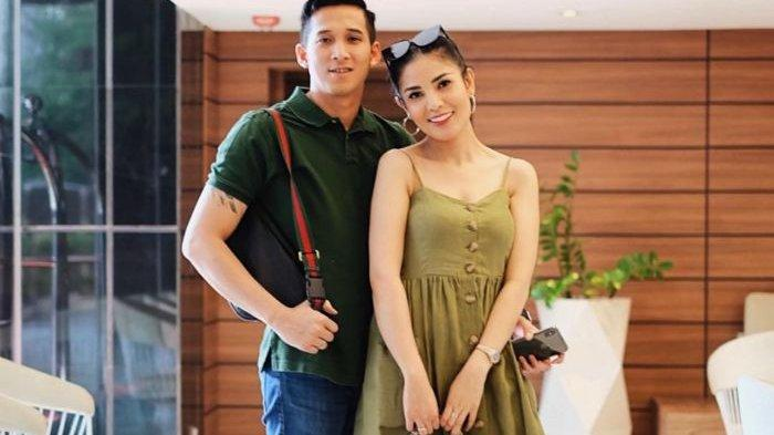 Askara Parasady Harsono dan Nindy Ayunda