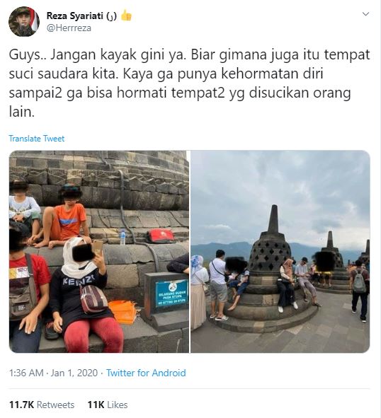 Screenshot twitter @Herrreza soal foto wisatawan duduk di stupa Candi Borobudur.
