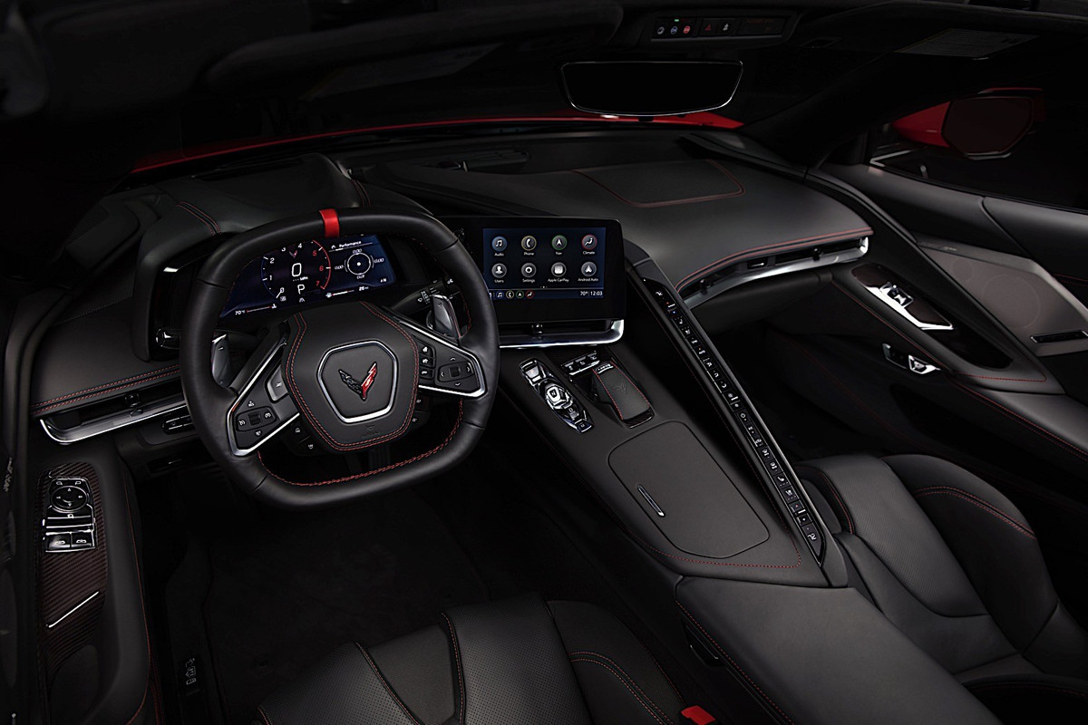 2020 Chevrolet Corvette Stingray (5)