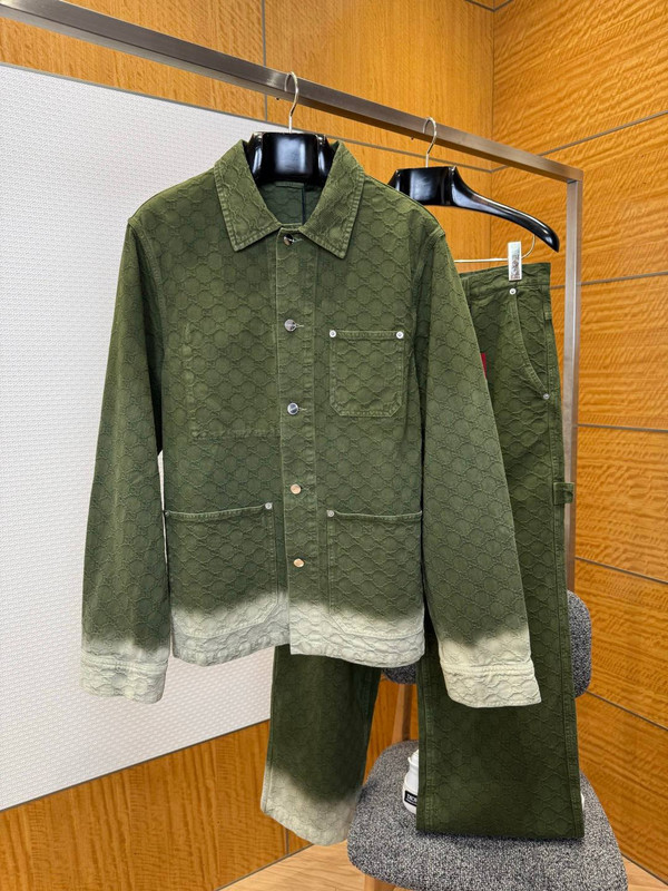 photo-1-2025-10-27-01-34-15