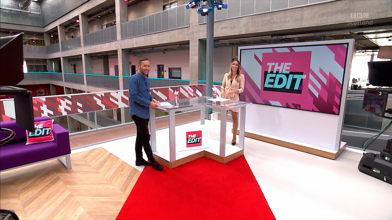 08.14 - 19.15.00 - The  Edit. Entertainment news and chat with Amy Ir....ts_snapshot_20.49.906